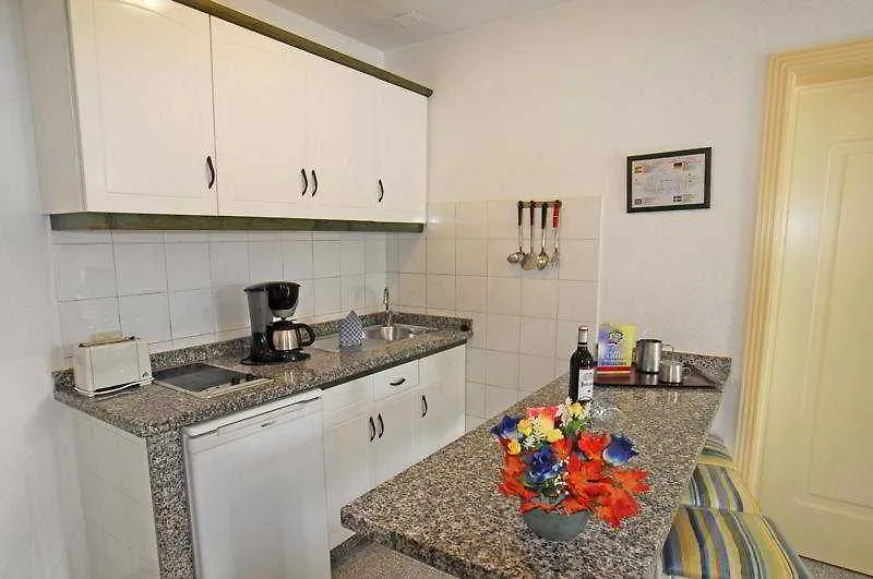 Apartamentos Claveles Park Maspalomas  2*, Maspalomas (Gran Canaria) Spain